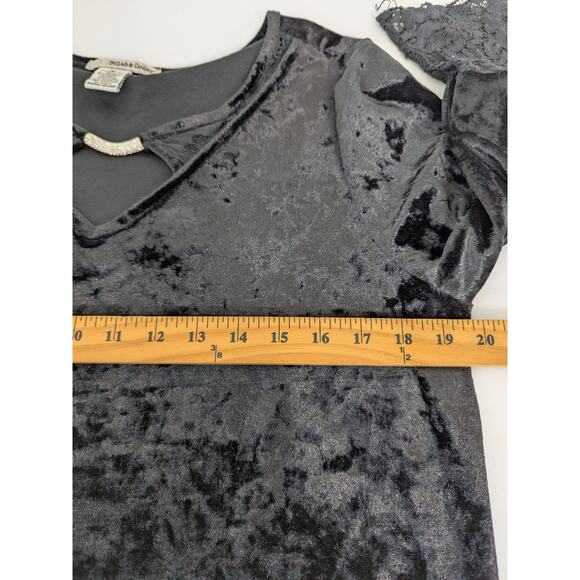 Belah & Codey Vamp Goth Black Velvet Keyhole Neck Metal Rhinestone XL Top Y2K - Picture 8 of 10